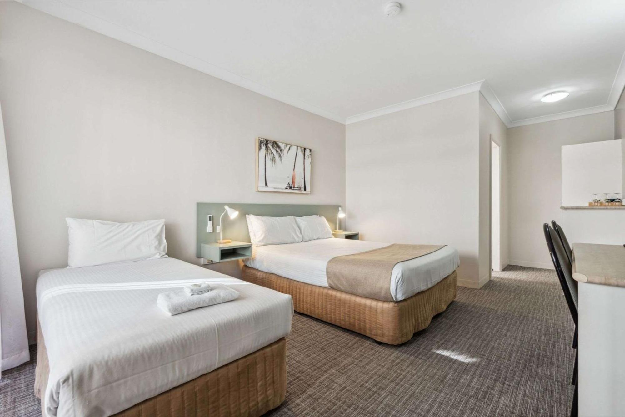 Econo Lodge Dockside Glenelg Adelaide Kültér fotó