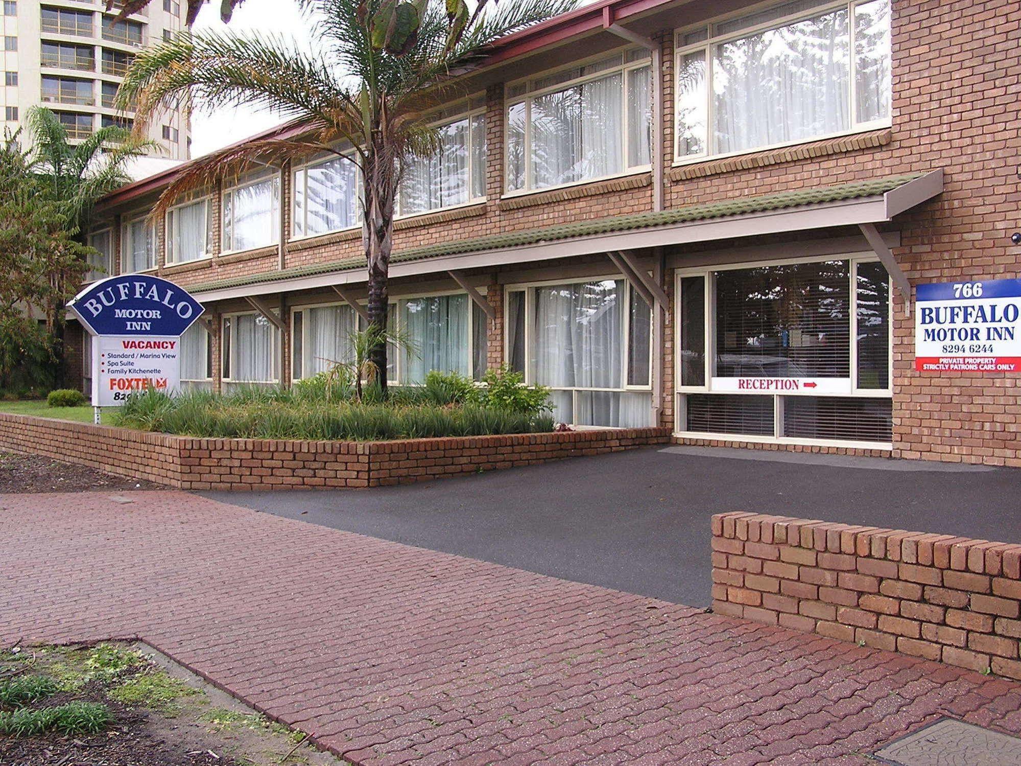 Econo Lodge Dockside Glenelg Adelaide Kültér fotó